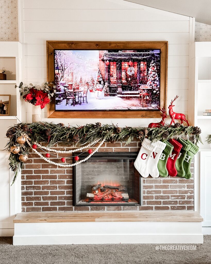 Christmas fireplace decor