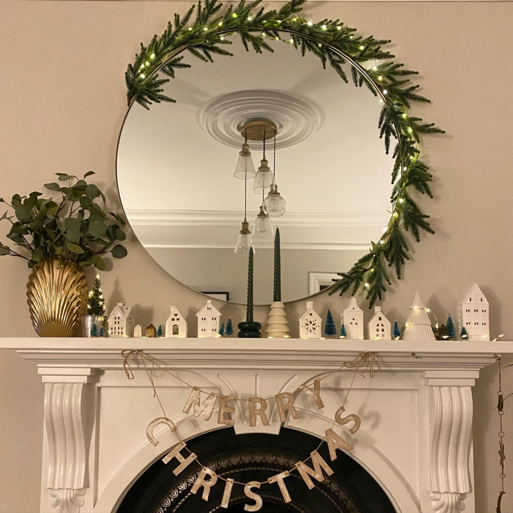 Christmas fireplace decor