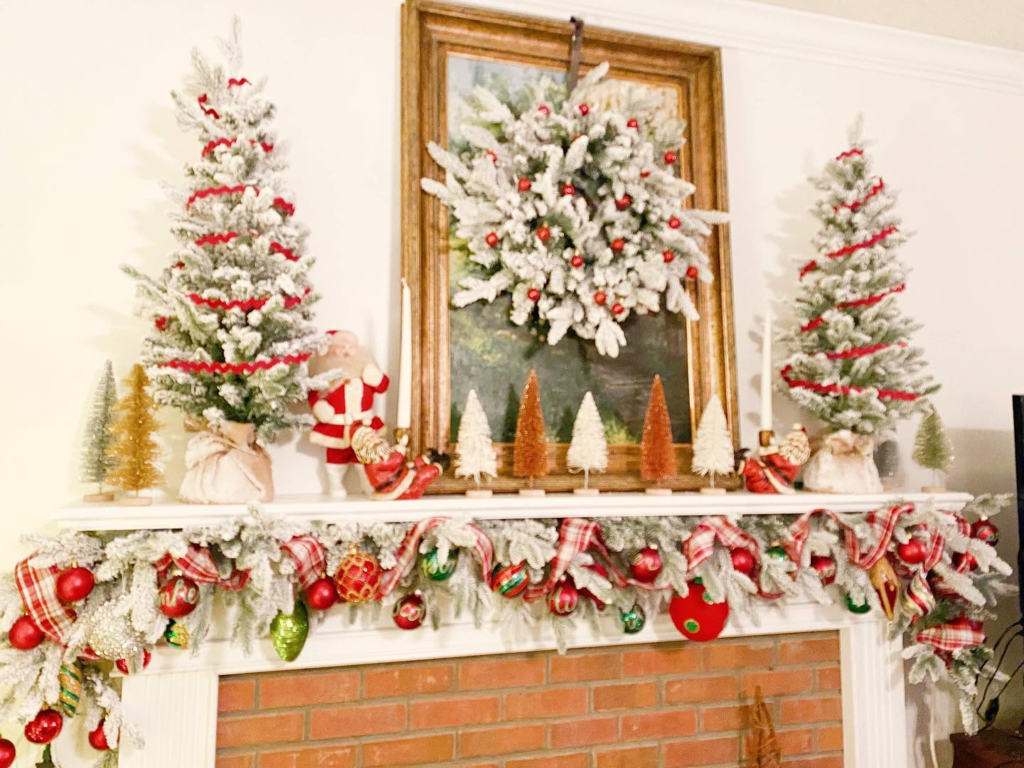 Christmas mantel decor