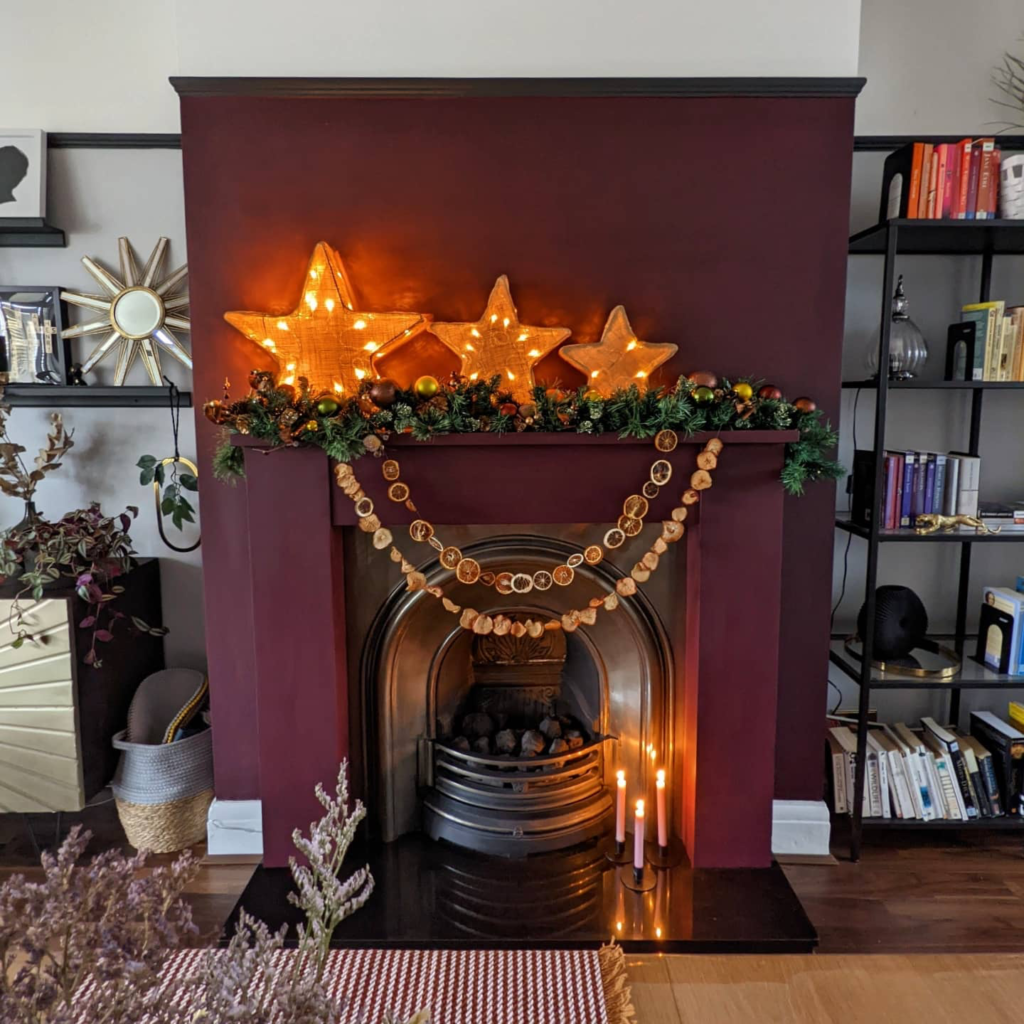 Christmas mantel decor