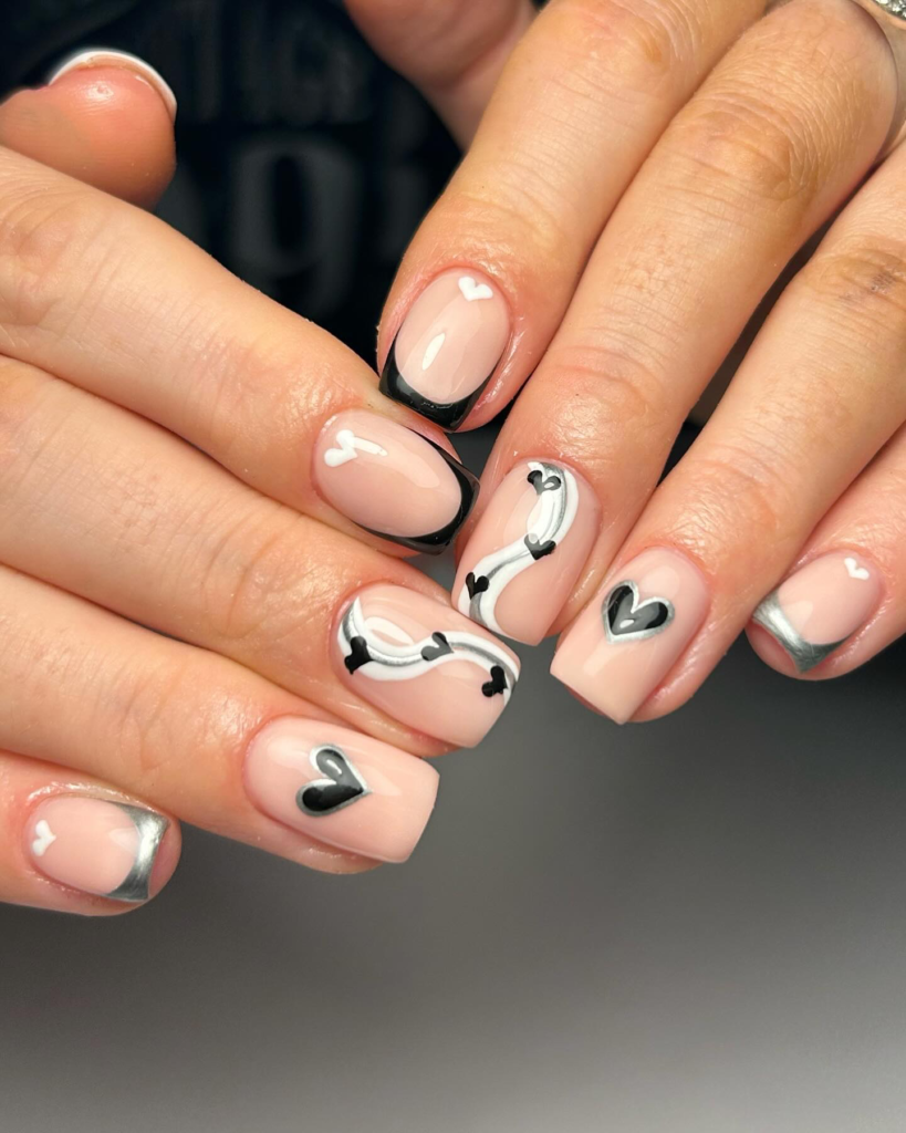 Short Valentine’s Day nail designs